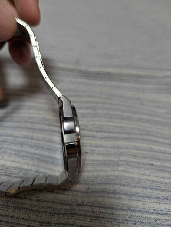 アルパインイーグル　40 グシュタードブティック20本限定（高級時計）の商品画像 - 査定依頼日：2025年7月18日 - 最高査定価格：1,400,000円