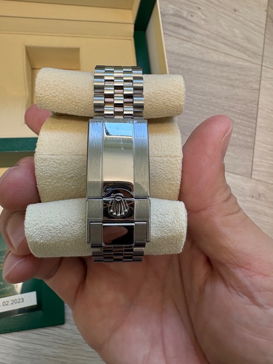 GMT masterⅡ（高級時計）の商品画像 - 査定依頼日：2026年9月17日 - 最高査定価格：3,850,000円