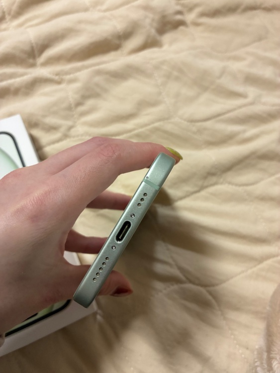 iPhone15 128G SIMフリー（スマホ）の商品画像 - 査定依頼日：2026年3月27日 - 最高査定価格：60,000円