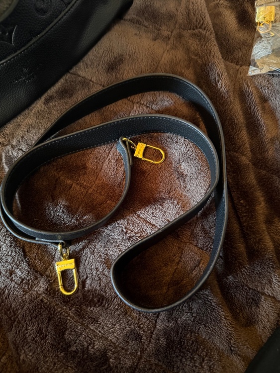 ネオアルマ PM（ブランドバッグ）の商品画像 - 査定依頼日：2026年2月9日 - 最高査定価格：220,000円