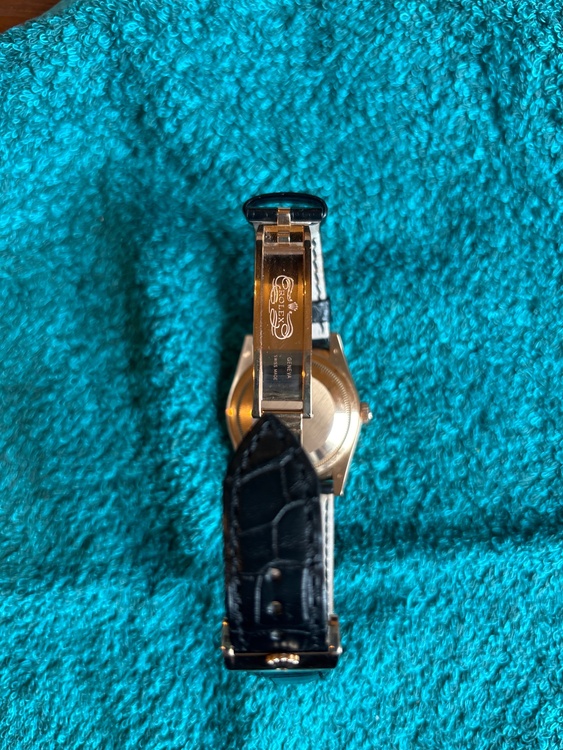 ロレックス デイデイト 11813（高級時計）の商品画像 - 査定依頼日：2026年3月31日 - 最高査定価格：4,000,000円