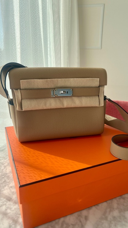 エルメス ケリー （ブランドバッグ）の商品画像 - 査定依頼日：2025年9月24日 - 最高査定価格：1,550,000円