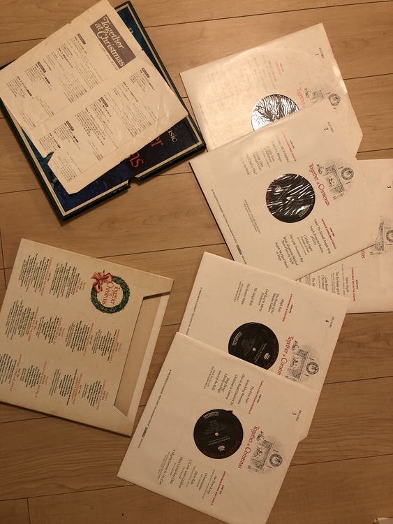 together at chirstmas（レコード）の商品画像 - 査定依頼日：2020年6月10日