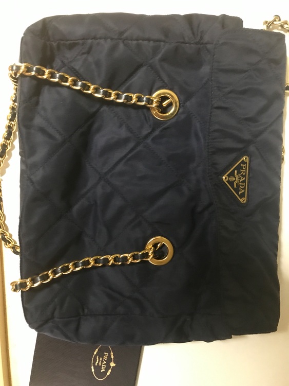 グッチ  （ブランドバッグ）の商品画像 - 査定依頼日：2025年9月28日 - 最高査定価格：25,000円