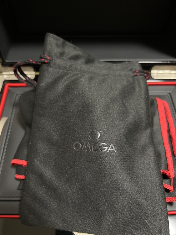 オメガ スピードマスター （高級時計）の商品画像 - 査定依頼日：2025年12月14日 - 最高査定価格：1,100,000円