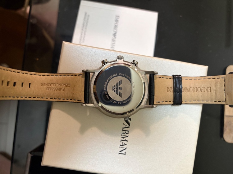 エンポリオアルマーニ（高級時計）の商品画像 - 査定依頼日：2026年4月1日 - 最高査定価格：3,500円