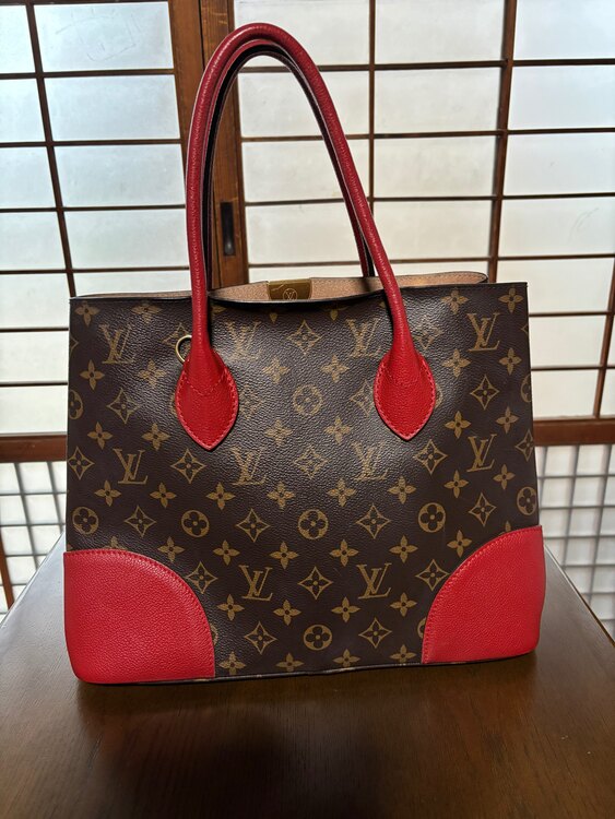 ルイヴィトン LOUIS VUITTON フランドリン トートバッグ モノグラム（ブランドバッグ）の商品画像 - 査定依頼日：2025年5月2日 - 最高査定価格：150,000円