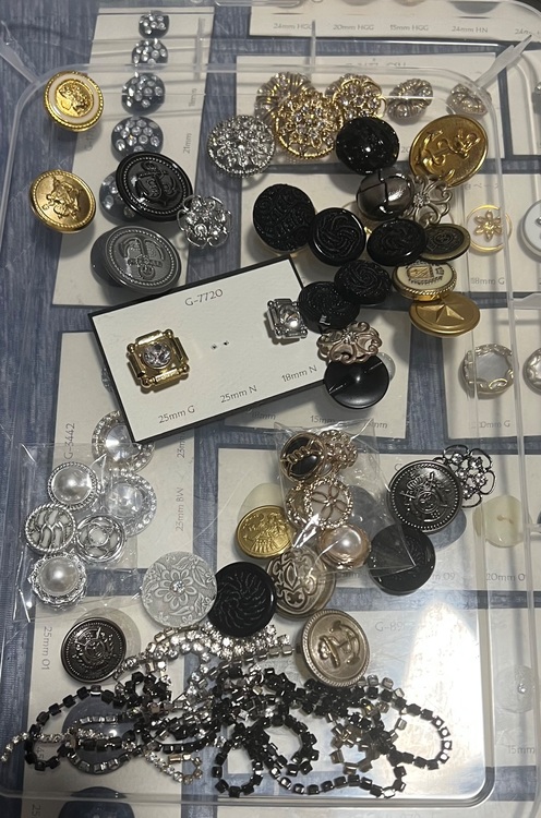 ボタン（その他のおもちゃ）の商品画像 - 査定依頼日：2025年10月25日 - 最高査定価格：1,000円