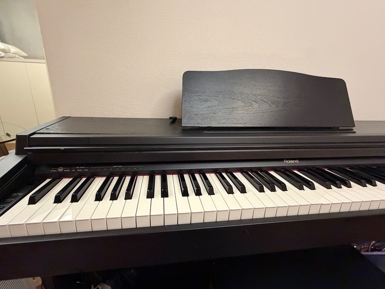 HP-145（ピアノ・楽器・PA機材）の商品画像 - 査定依頼日：2026年6月30日 - 最高査定価格：10,000円
