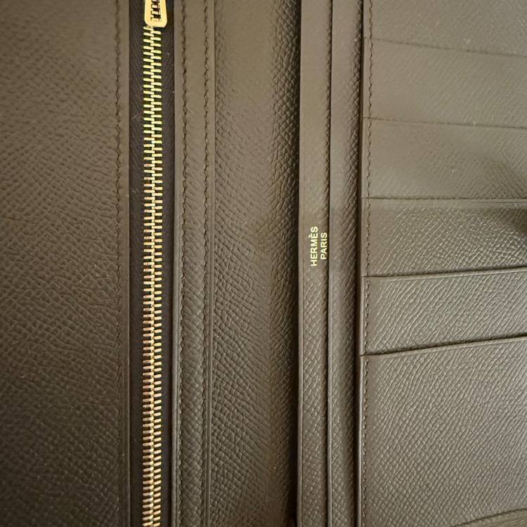 ベアンスフレ（ブランド財布・小物）の商品画像 - 査定依頼日：2025年6月7日 - 最高査定価格：1,200,000円