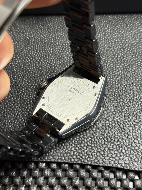 シャネル J12 （高級時計）の商品画像 - 査定依頼日：2025年4月20日 - 最高査定価格：265,000円