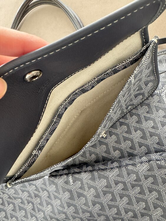 ゴヤール  （ブランドバッグ）の商品画像 - 査定依頼日：2025年3月24日 - 最高査定価格：200,000円