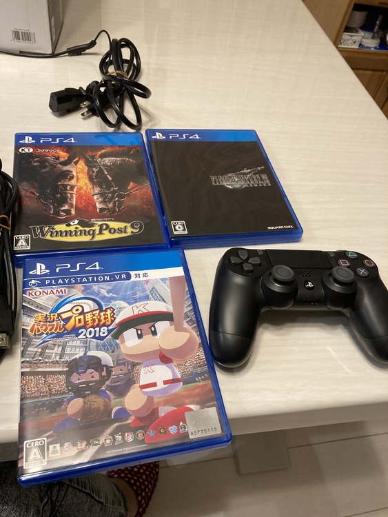 4948872414487（ゲーム機本体・ゲームソフト）の商品画像 - 査定依頼日：2020年10月4日 - 最高査定価格：28,200円