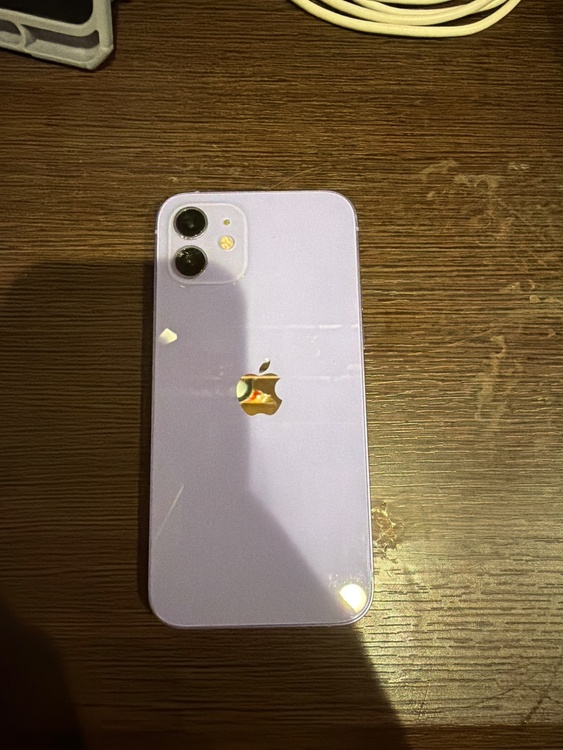 iPhone iPhone 12 64GB docomo（スマホ）の商品画像 - 査定依頼日：2026年6月14日 - 最高査定価格：25,000円