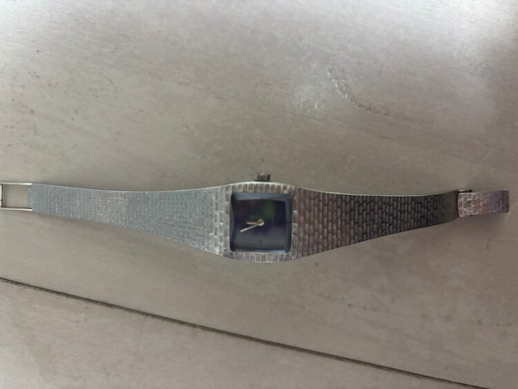 オメガ デ･ビル 75（高級時計）の商品画像 - 査定依頼日：2025年2月2日 - 最高査定価格：500,000円