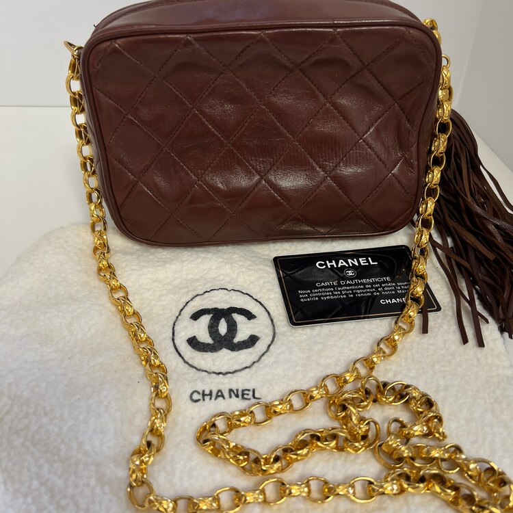 美品　シャネル　マトラッセ　ブラウン（ブランドバッグ）の商品画像 - 査定依頼日：2025年2月17日 - 最高査定価格：250,000円