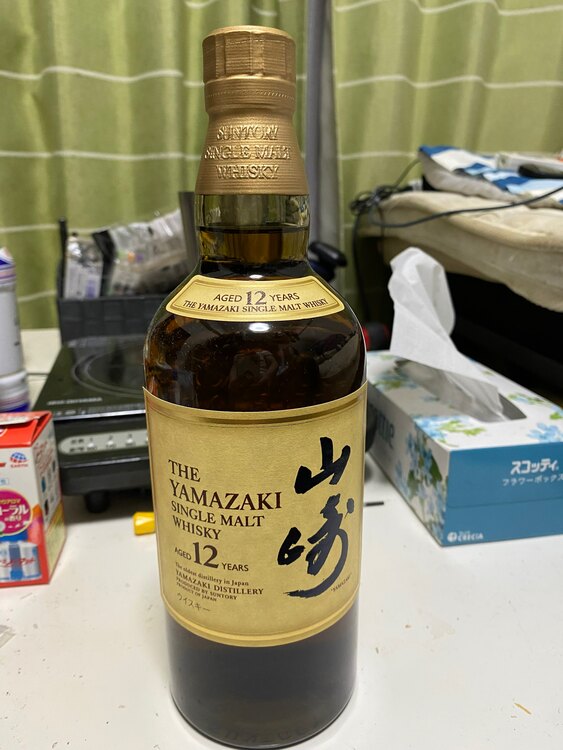 ウイスキー サントリー山崎 （お酒）の商品画像 - 査定依頼日：2025年3月14日 - 最高査定価格：17,000円