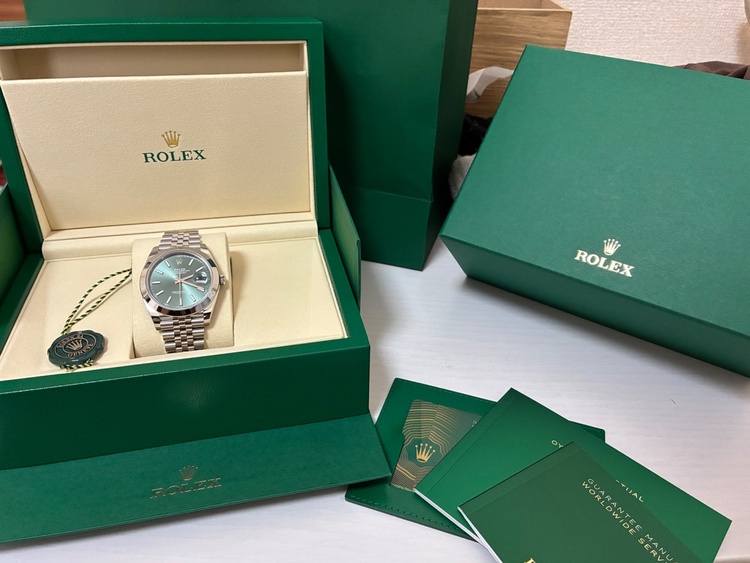 ロレックス デイトジャスト 12630（高級時計）の商品画像 - 査定依頼日：2026年4月9日 - 最高査定価格：2,200,000円