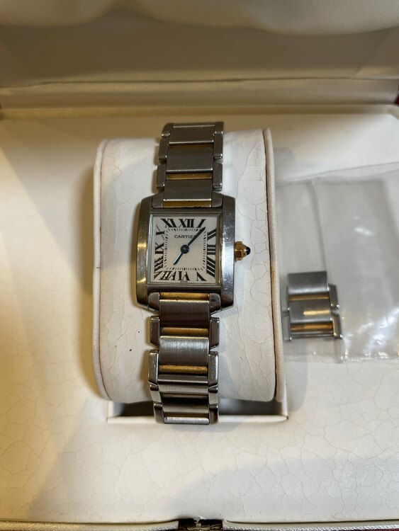 カルティエ タンク cc57928（高級時計）の商品画像 - 査定依頼日：2025年1月5日 - 最高査定価格：400,000円