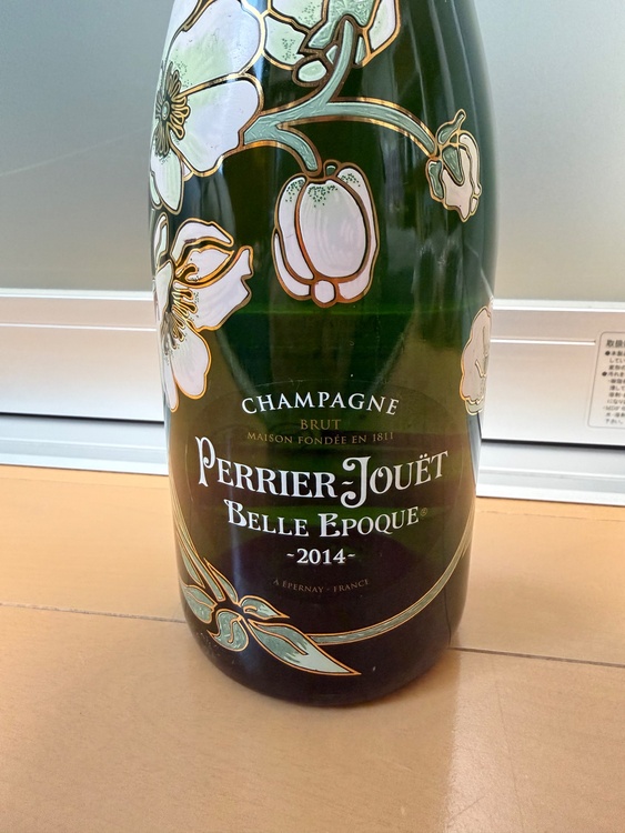 PERRIER JOUET BELLE EPOQUE 2014（お酒）の商品画像 - 査定依頼日：2025年12月12日 - 最高査定価格：19,000円