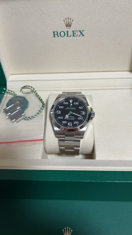 ロレックス エアキング 12690（高級時計）の商品画像 - 査定依頼日：2025年5月21日 - 最高査定価格：1,230,000円