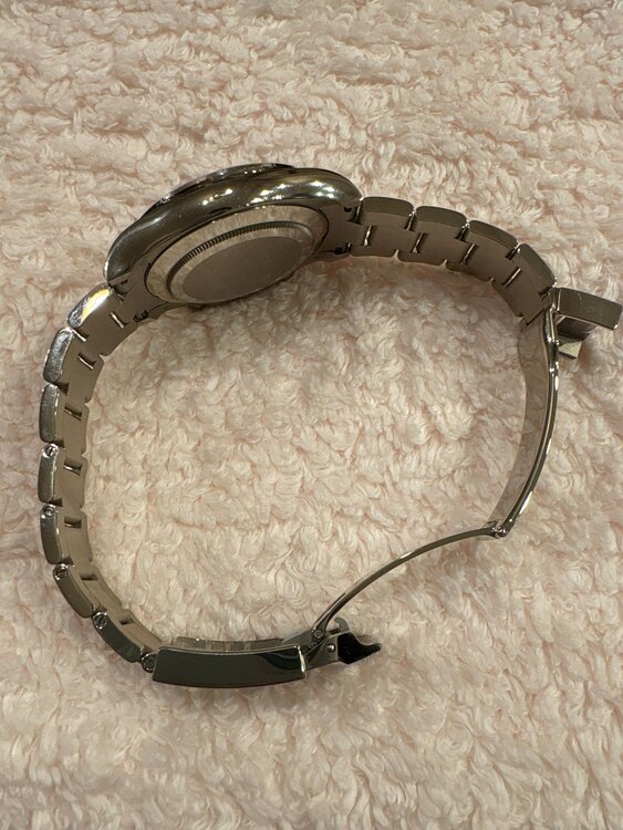 ロレックスデイトナ（高級時計）の商品画像 - 査定依頼日：2024年12月28日 - 最高査定価格：5,250,000円