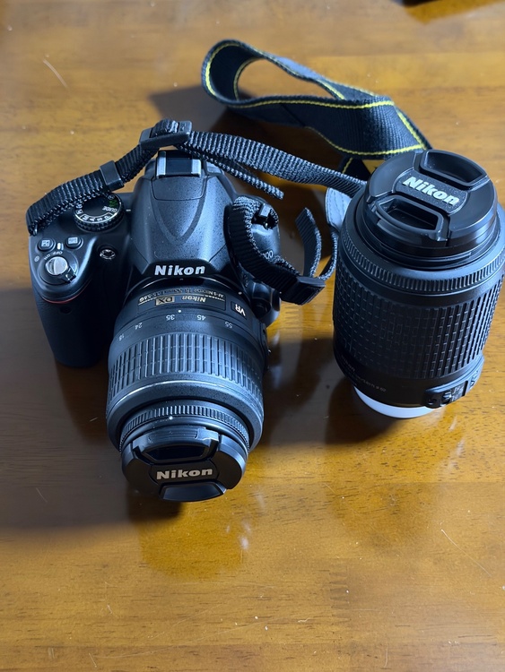 D3000（カメラ）の商品画像 - 査定依頼日：2026年6月8日 - 最高査定価格：10,100円