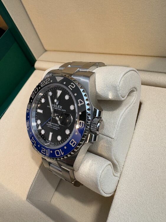 ロレックス GMTマスター 12430（高級時計）の商品画像 - 査定依頼日：2025年6月29日 - 最高査定価格：2,380,000円