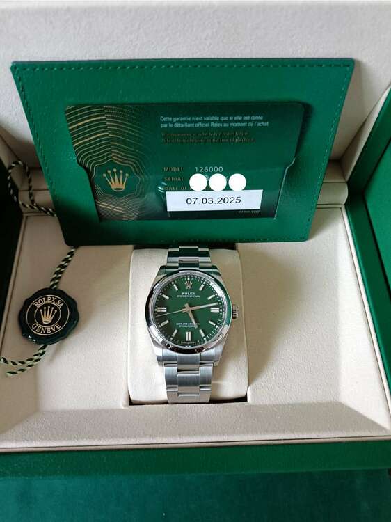 オイスターパーペチュアル（高級時計）の商品画像 - 査定依頼日：2025年5月21日 - 最高査定価格：1,260,000円