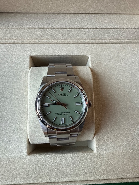 Oyster Perpetual 36 36mm（高級時計）の商品画像 - 査定依頼日：2025年7月28日 - 最高査定価格：1,750,000円