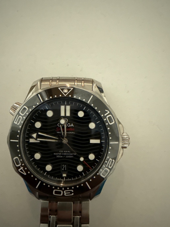 オメガ シーマスター 210.30.42.20.01001（高級時計）の商品画像 - 査定依頼日：2026年3月21日 - 最高査定価格：650,000円