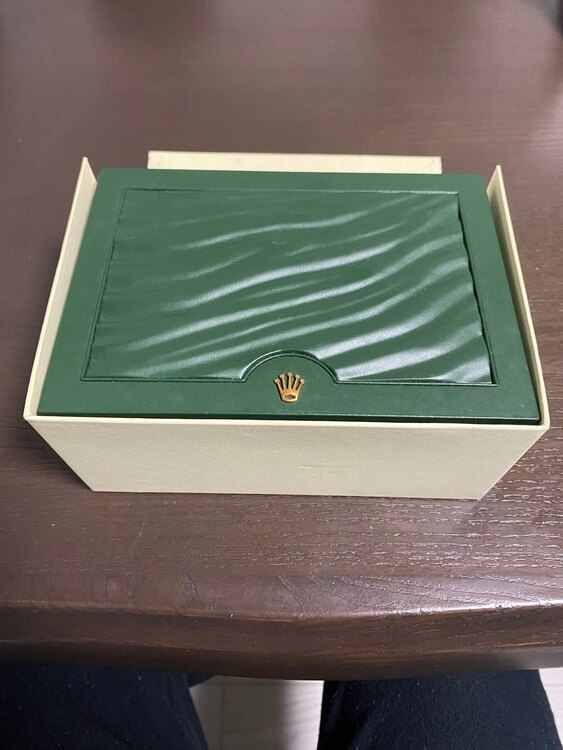 ロレックス ヨットマスター 1662（高級時計）の商品画像 - 査定依頼日：2025年3月11日 - 最高査定価格：1,220,000円