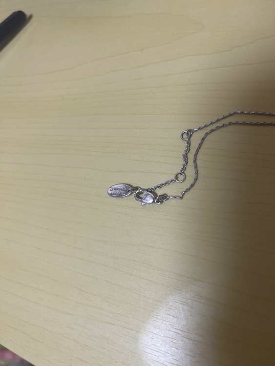 ヴィヴィアンウエストウッドネックレス（古着・ファッション）の商品画像 - 査定依頼日：2026年3月25日 - 最高査定価格：1,000円