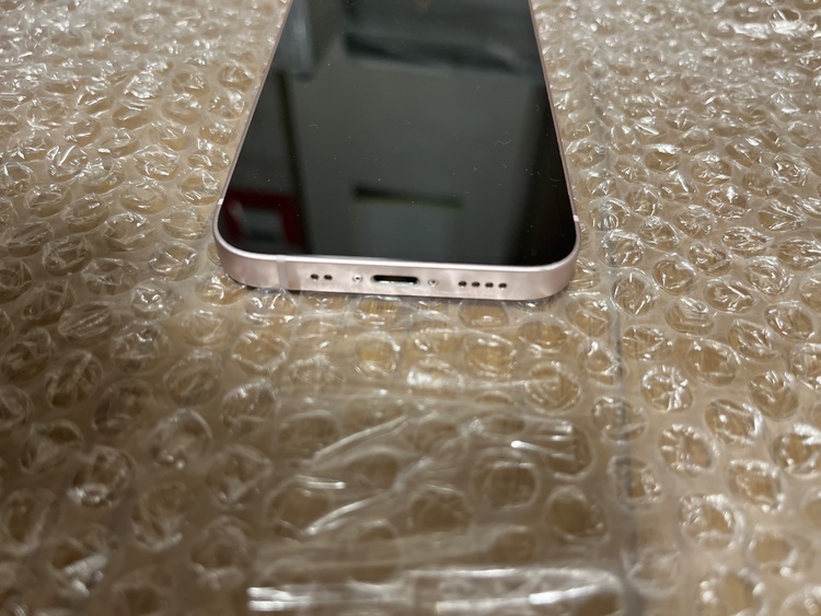 iPhone 13 mini 128GB SIMフリー（スマホ）の商品画像 - 査定依頼日：2026年4月12日 - 最高査定価格：33,000円