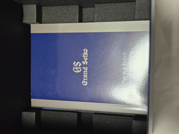 グランドセイコー Grand Seiko スポーツコレクション スプリングドライ（高級時計）の商品画像 - 査定依頼日：2025年9月26日 - 最高査定価格：800,000円