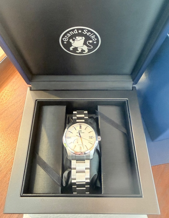 セイコー スプリントドライブ （高級時計）の商品画像 - 査定依頼日：2026年2月18日 - 最高査定価格：530,000円