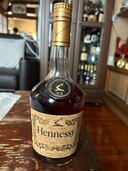 ブランデー ヘネシー （お酒）の商品画像 - 査定依頼日：2024年8月28日 - 最高査定価格：1,500円