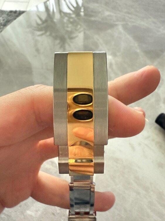 ロレックス サブマリーナー 126613l（高級時計）の商品画像 - 査定依頼日：2025年2月25日 - 最高査定価格：2,450,000円