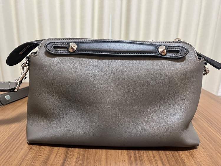 8BL1465QJF03BL バイザウェイ ミディアム（ブランドバッグ）の商品画像 - 査定依頼日：2025年10月31日 - 最高査定価格：65,000円