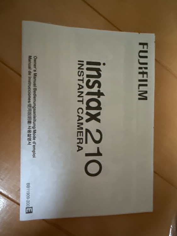 インスタントカメラ instax 210 「チェキ」ワイド（カメラ）の商品画像 - 査定依頼日：2026年9月14日 - 最高査定価格：9,100円