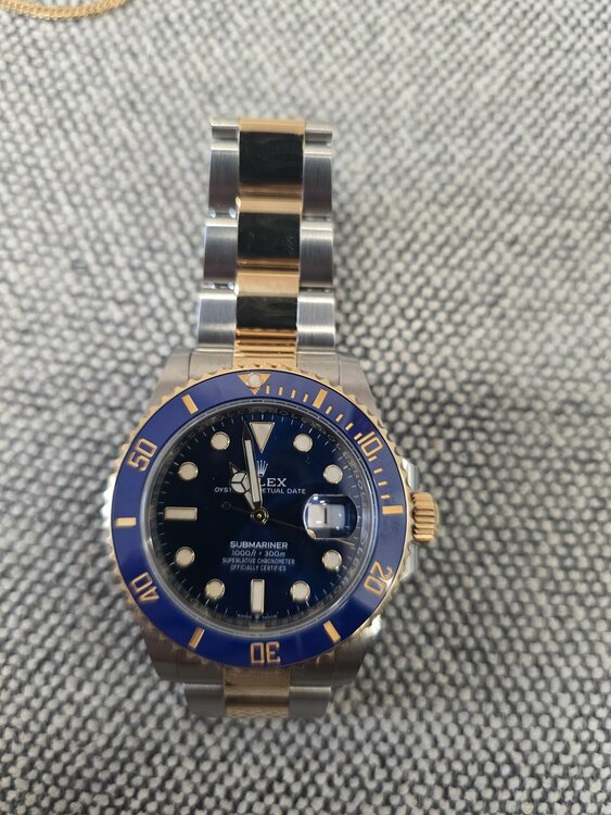 ロレックス サブマリーナー 126613l（高級時計）の商品画像 - 査定依頼日：2026年2月27日 - 最高査定価格：3,200,000円