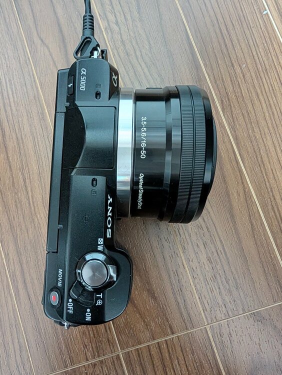 α5000（カメラ）の商品画像 - 査定依頼日：2026年1月19日 - 最高査定価格：10,000円