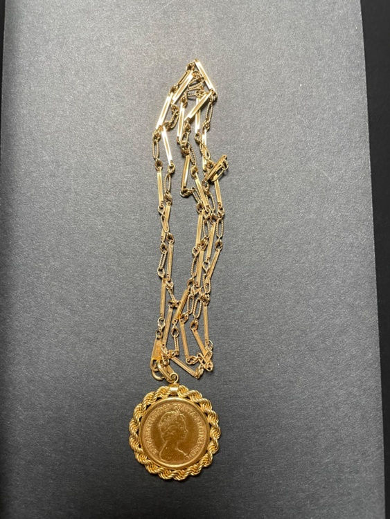 エリザベスコインネックレス（金・貴金属）の商品画像 - 査定依頼日：2026年1月11日 - 最高査定価格：270,000円