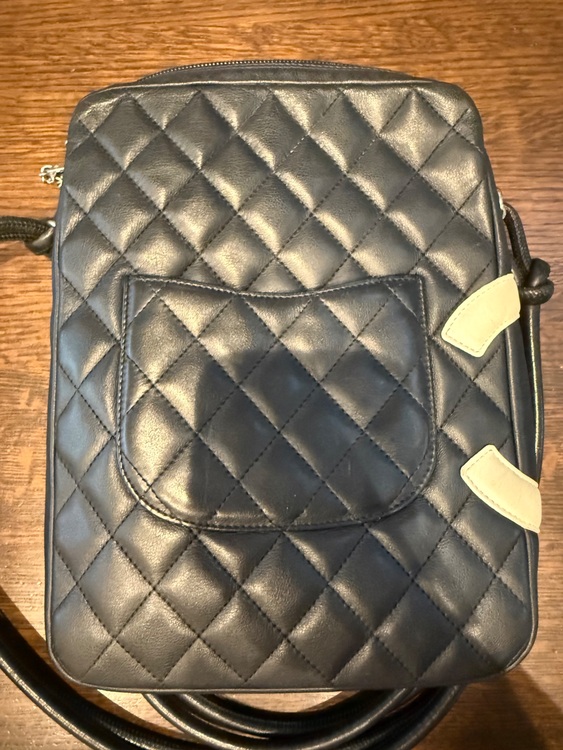 シャネル　カンボンライン　ショルダーバッグ（ブランドバッグ）の商品画像 - 査定依頼日：2025年9月25日 - 最高査定価格：130,000円