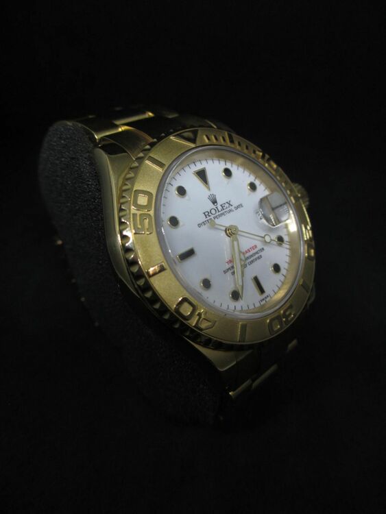 ロレックス ヨットマスター 1662（高級時計）の商品画像 - 査定依頼日：2025年9月1日 - 最高査定価格：3,200,000円