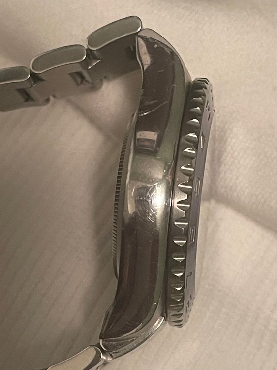 ヨットマスターⅡ（高級時計）の商品画像 - 査定依頼日：2022年11月20日 - 最高査定価格：2,050,000円