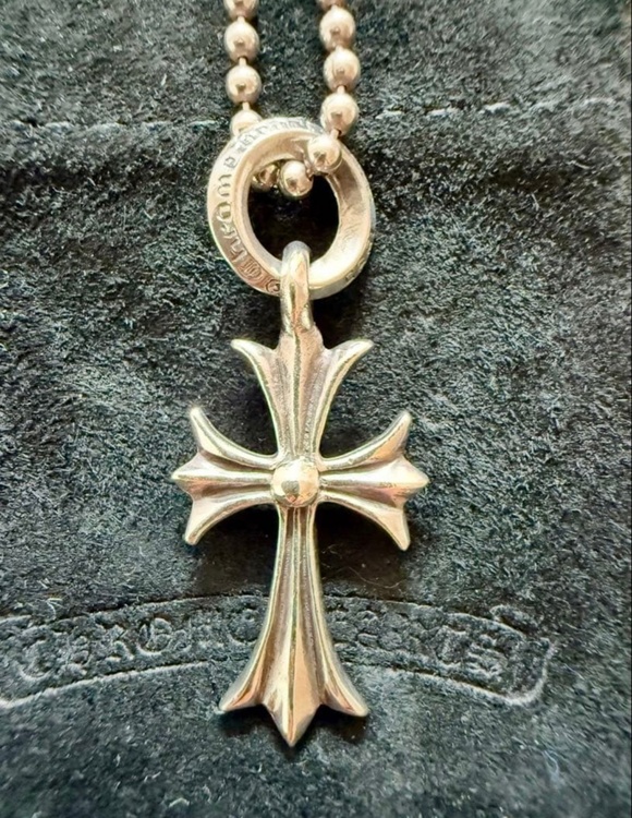 タイニークロスチャーム（古着・ファッション）の商品画像 - 査定依頼日：2025年12月29日 - 最高査定価格：105,000円