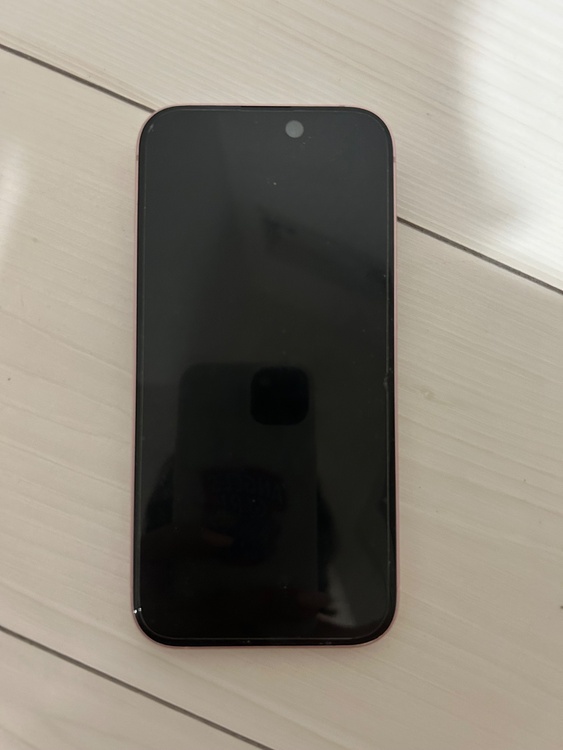 iPhone iPhone 15 256GB SIMフリー（スマホ）の商品画像 - 査定依頼日：2026年7月22日 - 最高査定価格：73,000円