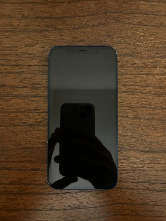 iPhone12（スマホ）の商品画像 - 査定依頼日：2025年4月8日 - 最高査定価格：10,000円