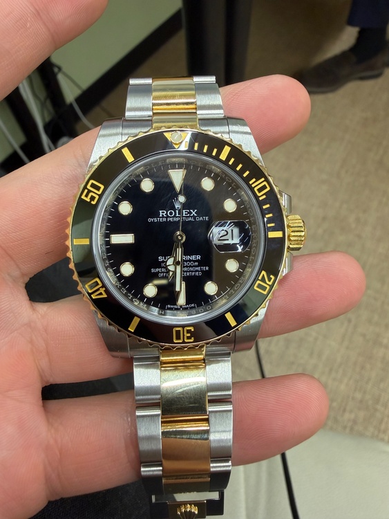ロレックス サブマリーナー 116613Ln（高級時計）の商品画像 - 査定依頼日：2025年12月21日 - 最高査定価格：2,120,000円